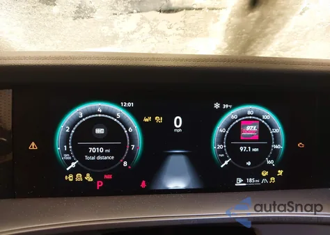 2025 Volkswagen Tiguan 2.0T Se R-Line Black z USA, uszkodzony, nr VIN 3VVGR7RM8SM053095